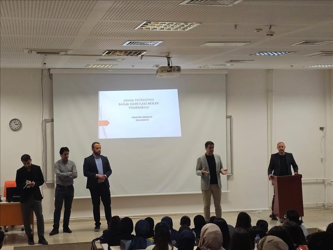 yuksekokulumuzda-ogrenci-bulusmasi